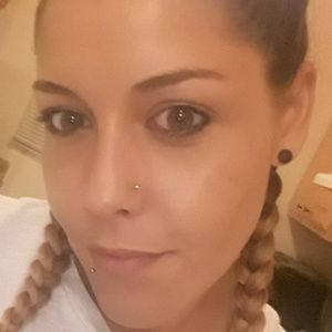 Meet your Posher, Jenn